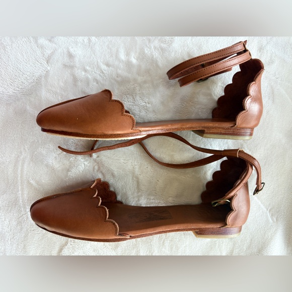 ELF Scalloped Tan Leather Flats. Double Ankle Strap. - Picture 6 of 16